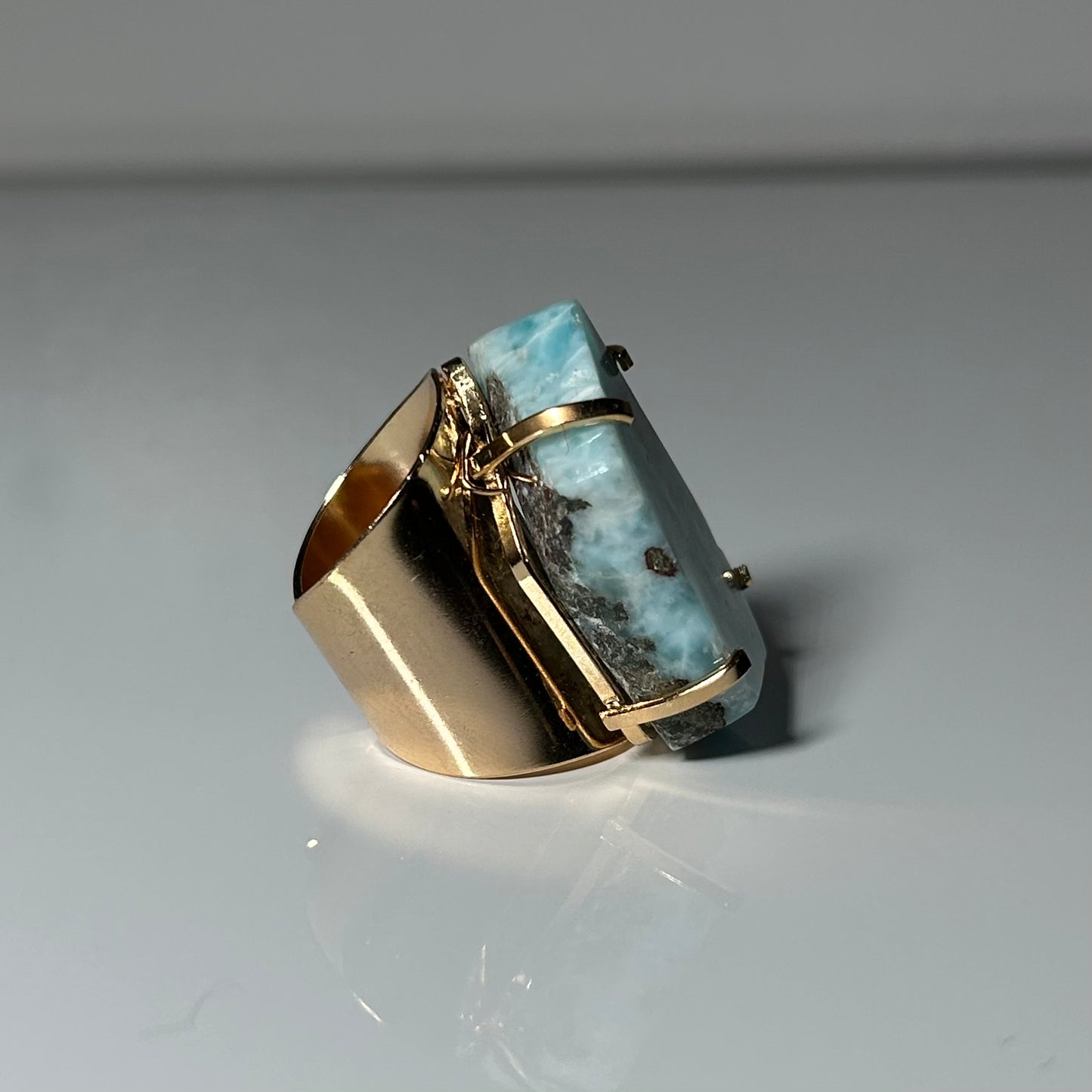 M006